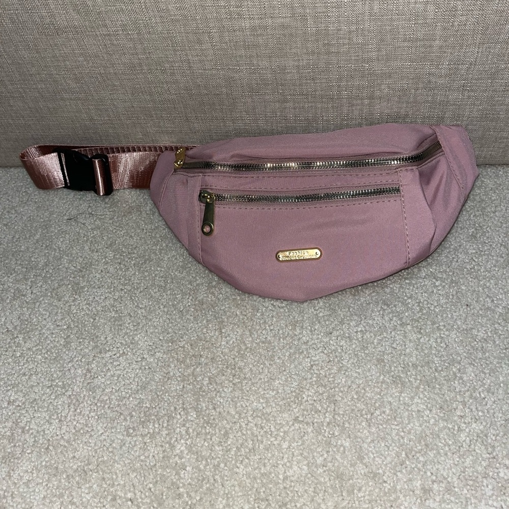 Fanny pack
